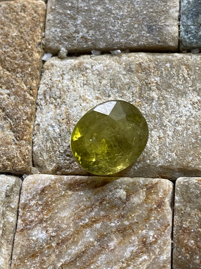 GROSSULAR GARNET GEMSTONE : MIMINSKY, SAKHA, RUSSIA  8.92Ct MFG4836