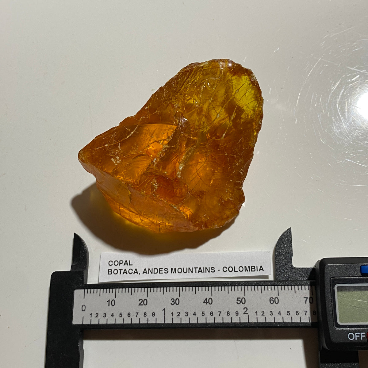 COPAL : BOYACA, ANDES MOUNTAINS, COLOMBIA. 39g. MF5485