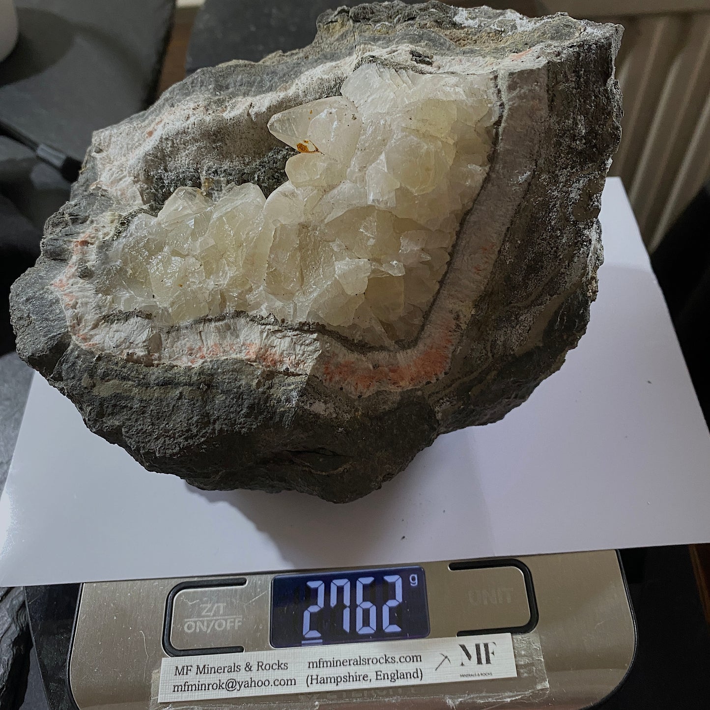 CALCITE IN BARYTE/CELESTINE [ETC] - HAMPSTEAD FARM QUARRY, GLOUCESTERSHIRE SUBSTANTIAL 2762g MF1043