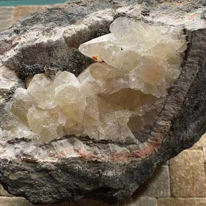CALCITE IN BARYTE/CELESTINE [ETC] - HAMPSTEAD FARM QUARRY, GLOUCESTERSHIRE SUBSTANTIAL 2762g MF1043