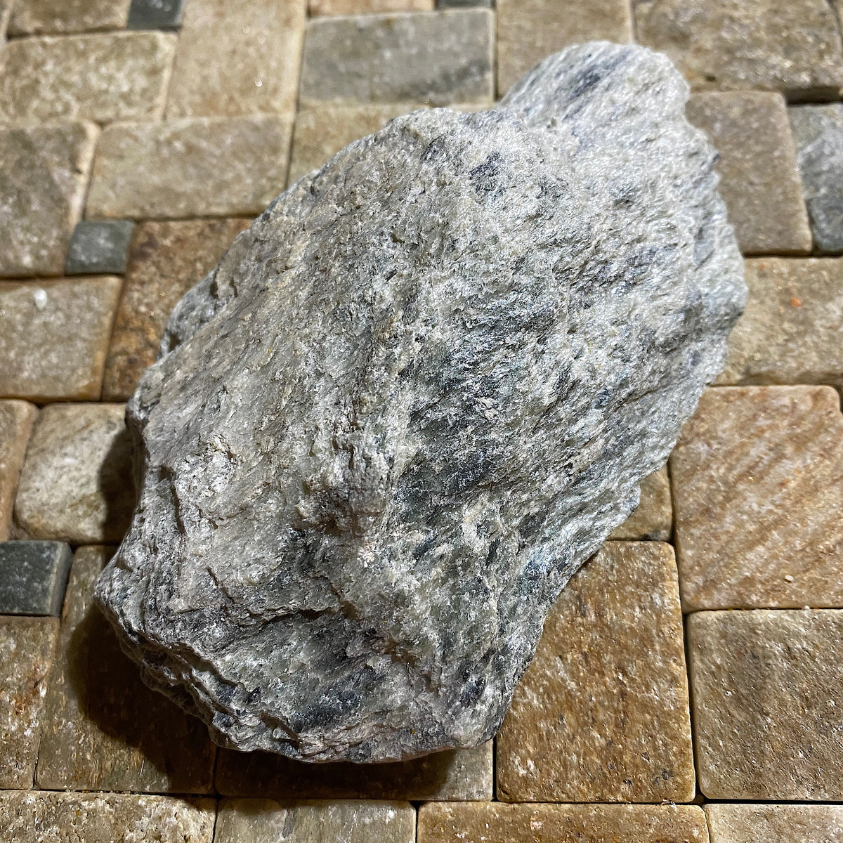 TALC : CUBBERSWICK QUARRY, UNST, SHETLAND, SCOTLAND 238g. MF5489