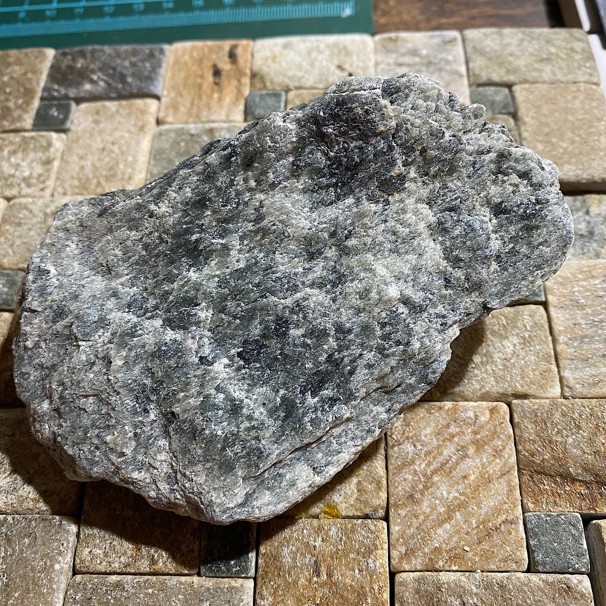 TALC : CUBBERSWICK QUARRY, UNST, SHETLAND, SCOTLAND 238g. MF5489