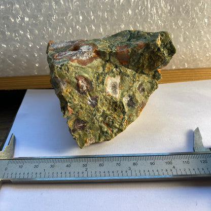 RHYOLITE JASPER, MOUNT HAY, QUEENSLAND, AUSTRALIA 300g MF1559