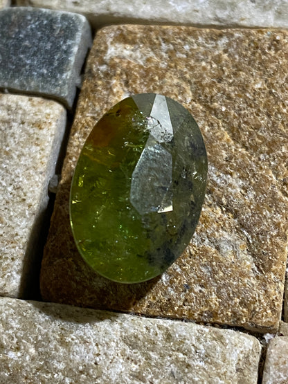 GROSSULAR GARNET NATURAL GEMSTONE : MIMINSKY, SAKHA, RUSSIA 18.07Ct MFG4840