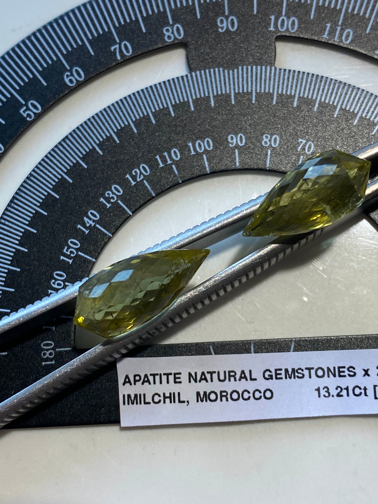 APATITE NATURAL GEMSTONES x 2 : IMILCHIL, MOROCCO. 13.21Ct MFG4846