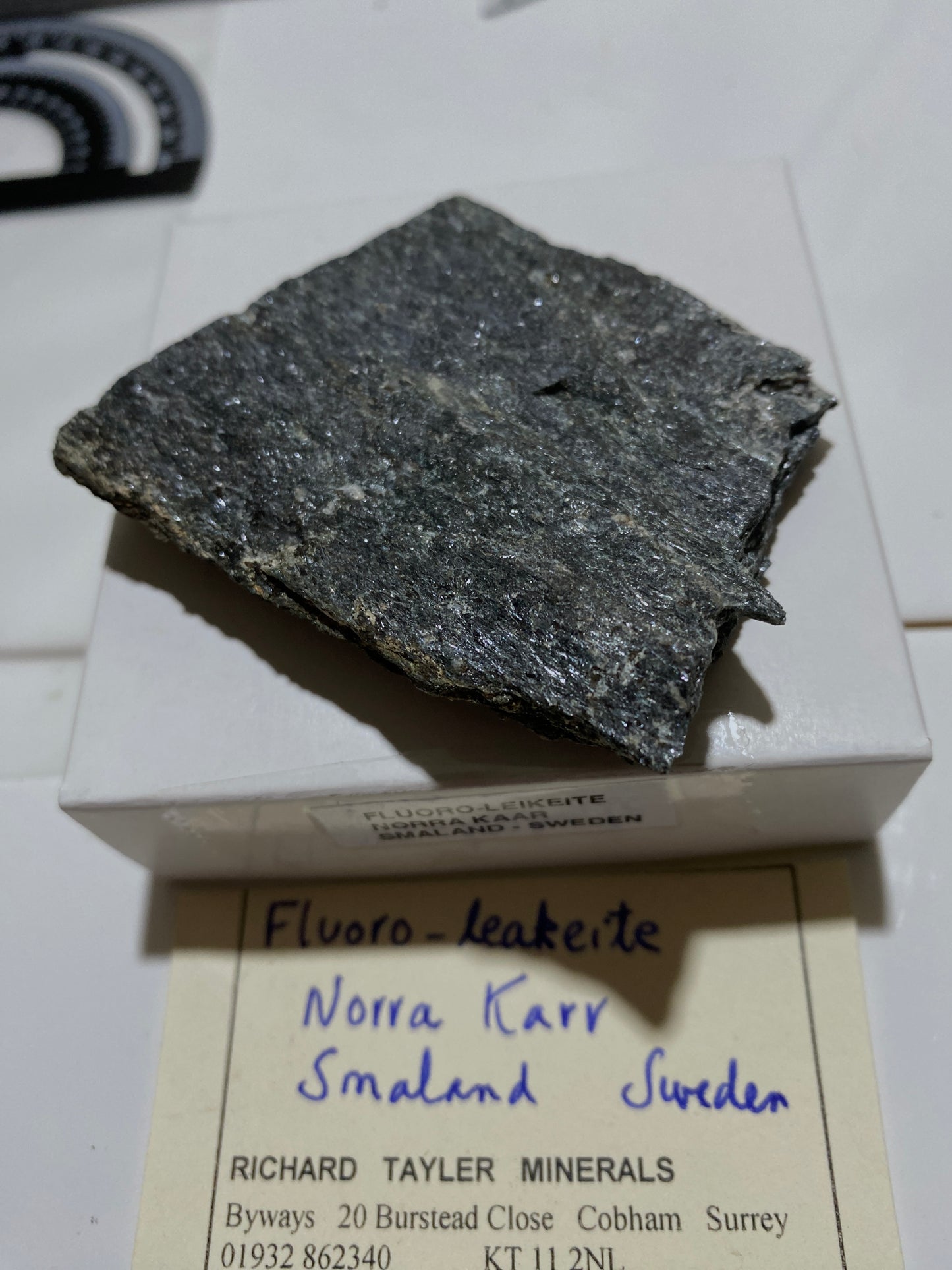 FLUORO-LEIKEITE : RARE SPECIMEN FROM NORRA KARR, SMALAND, SWEDEN 59g MF4832
