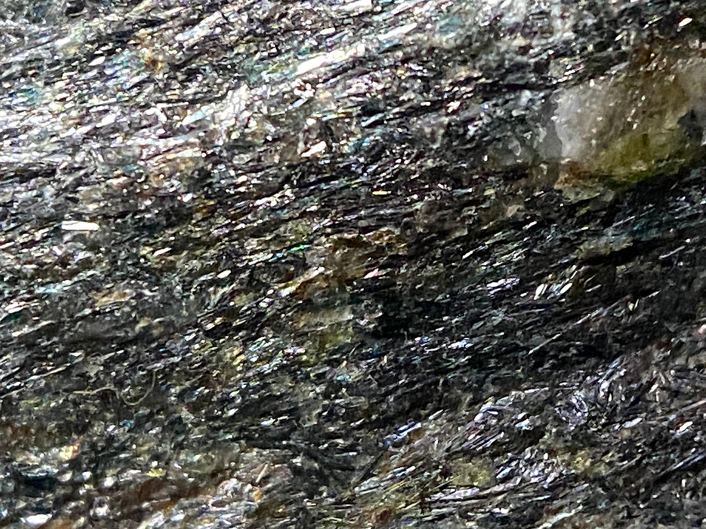 FLUORO-LEIKEITE : RARE SPECIMEN FROM NORRA KARR, SMALAND, SWEDEN 59g MF4832