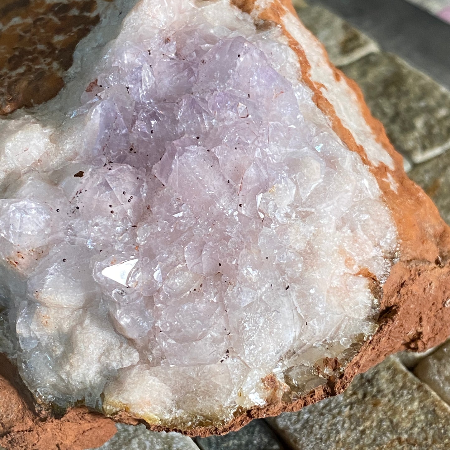 AMETHYST QUARTZ, DULCOTE QUARRY, SOMERSET RARE SPECIMEN 334g MF1565