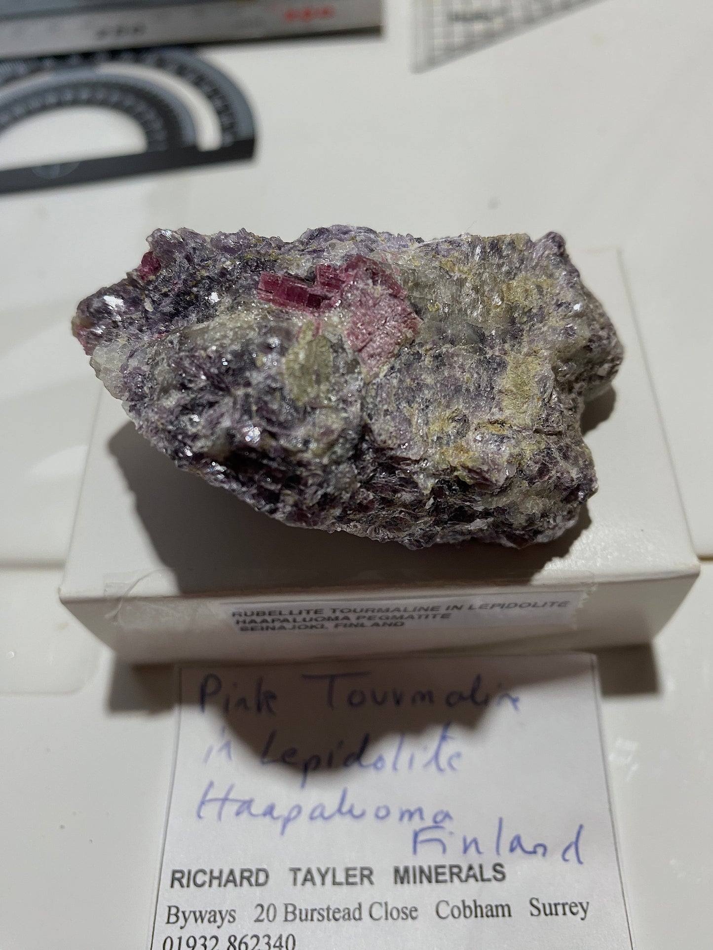 RUBELLITE TOURMALINE IN LEPIDOLITE [ETC] : HAAPALUOMA PEGMATITE, FINLAND  95g MF4836