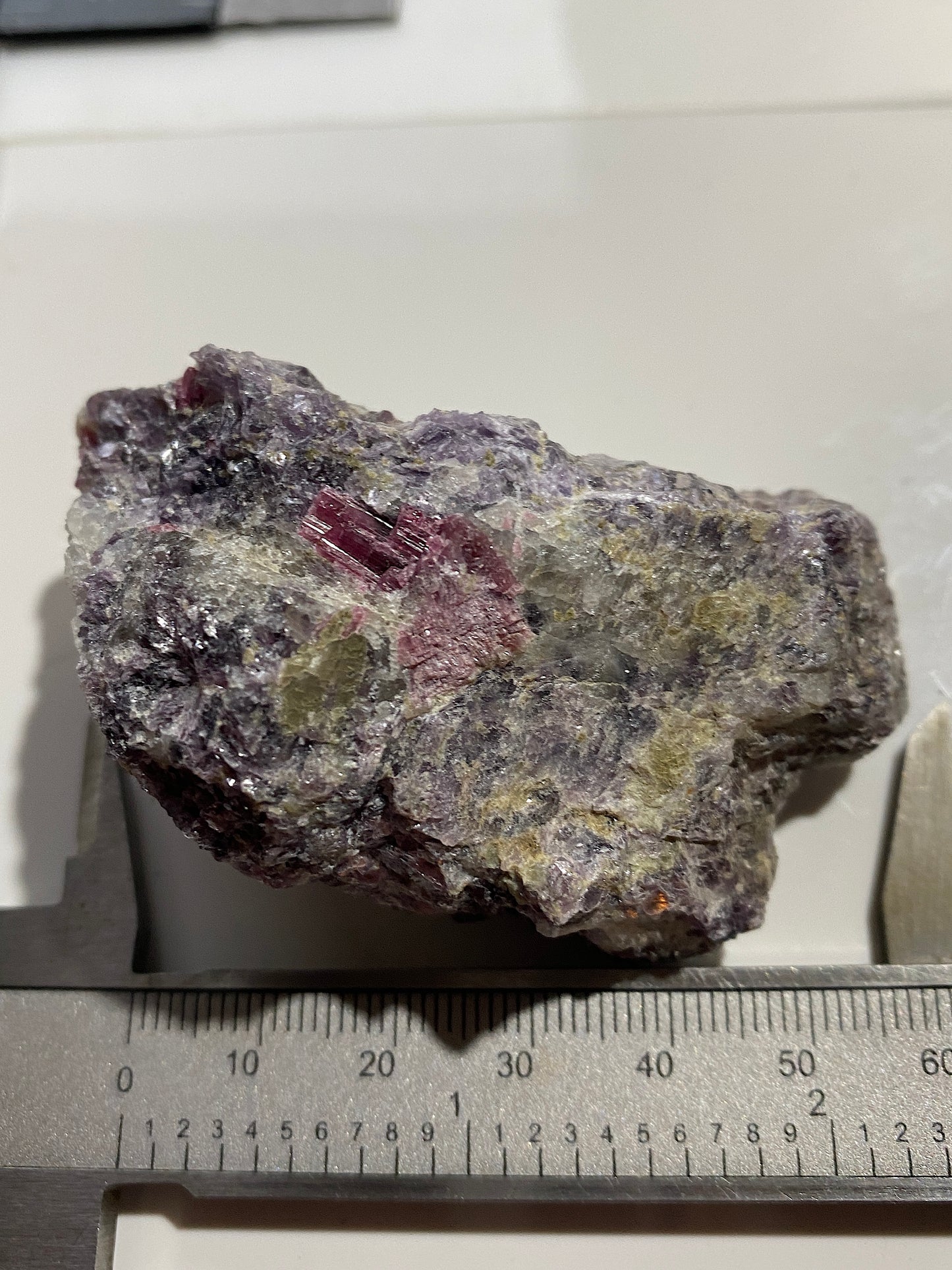 RUBELLITE TOURMALINE IN LEPIDOLITE [ETC] : HAAPALUOMA PEGMATITE, FINLAND  95g MF4836