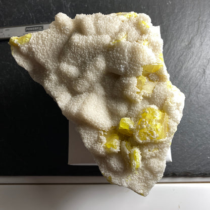 SULPHUR WITH CALCITE BEAUTIFUL LARGE SPECIMEN FROM SICILY LARGE 910g MF1569
