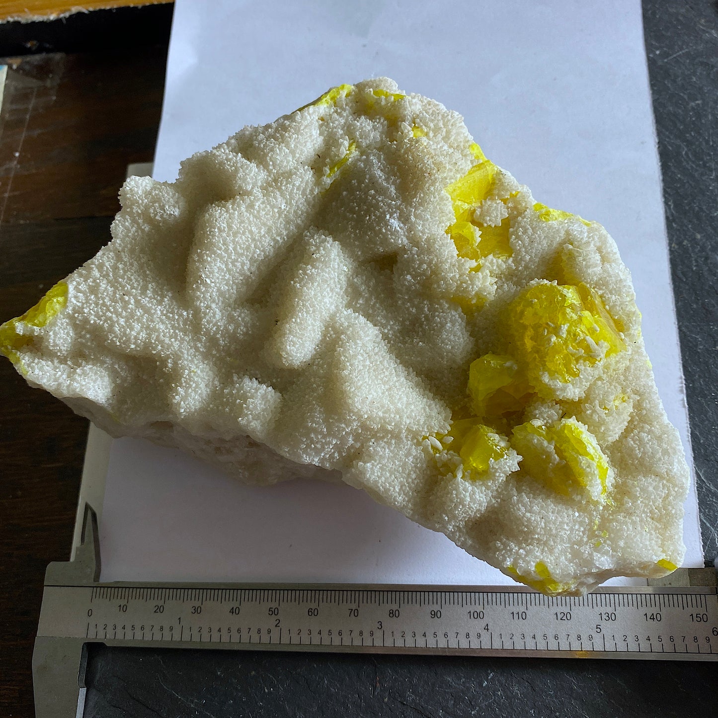 SULPHUR WITH CALCITE BEAUTIFUL LARGE SPECIMEN FROM SICILY LARGE 910g MF1569