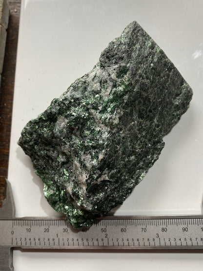 FUCHSITE MICA : CHIBWIKA, MWINILUNGA, N.W. PROVINCE, ZAMBIA 251g MF4842