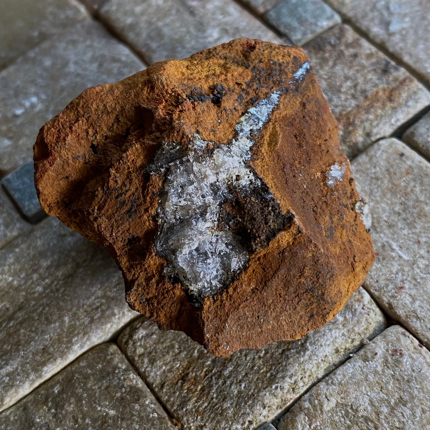 ADAMITE IN LIMONITE MATRIX - OJUELA MINE, MEXICO. 45g MF2132