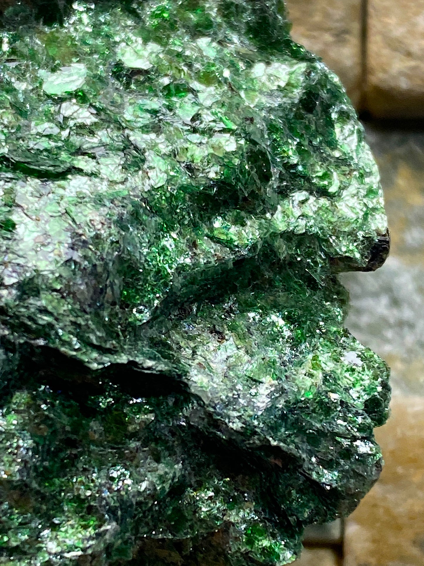 FUCHSITE MICA : CHIBWIKA, MWINILUNGA, N.W. PROVINCE, ZAMBIA 251g MF4842