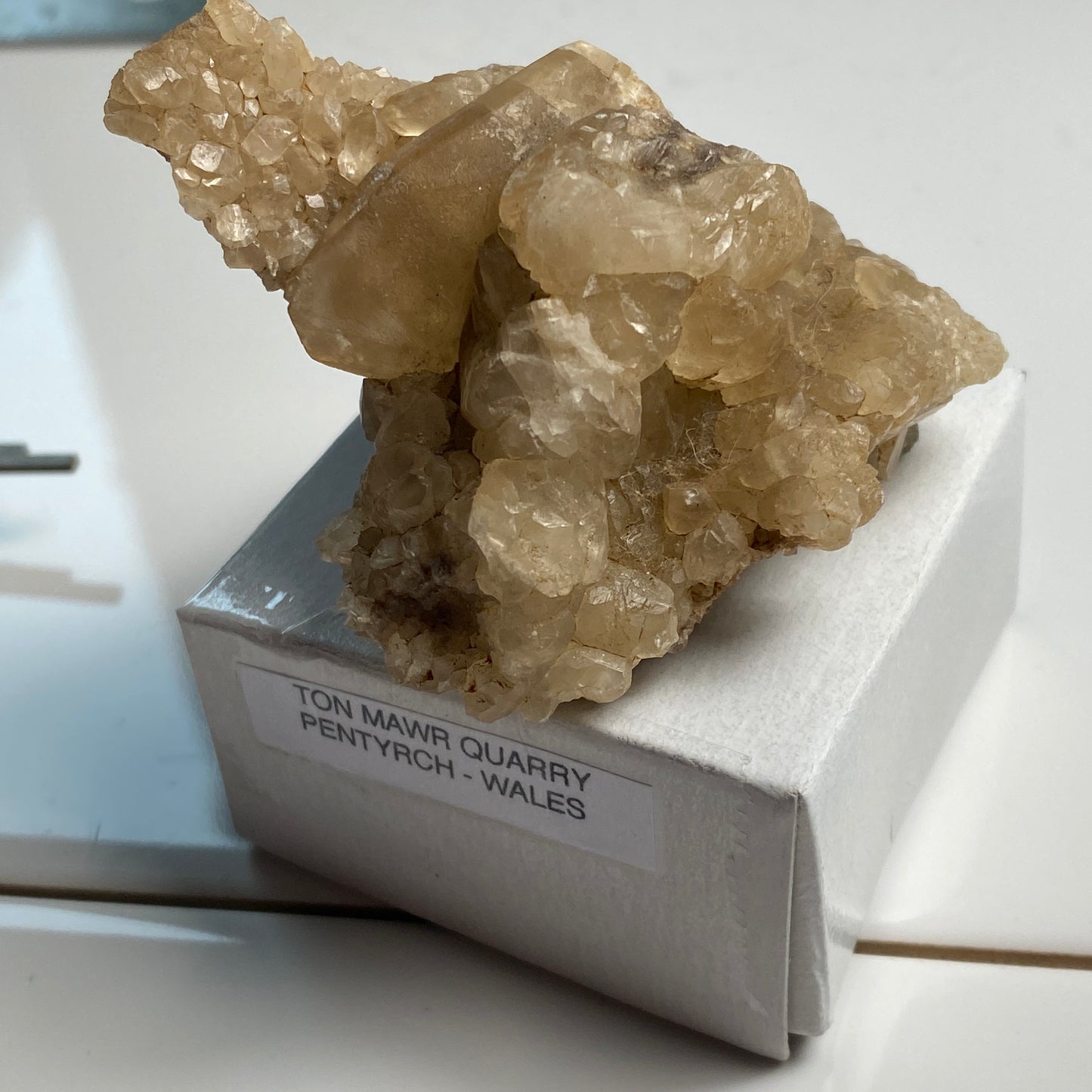 CALCITE - TON MAWR QUARRY, PENTYRCH, WALES. 90g MF2130