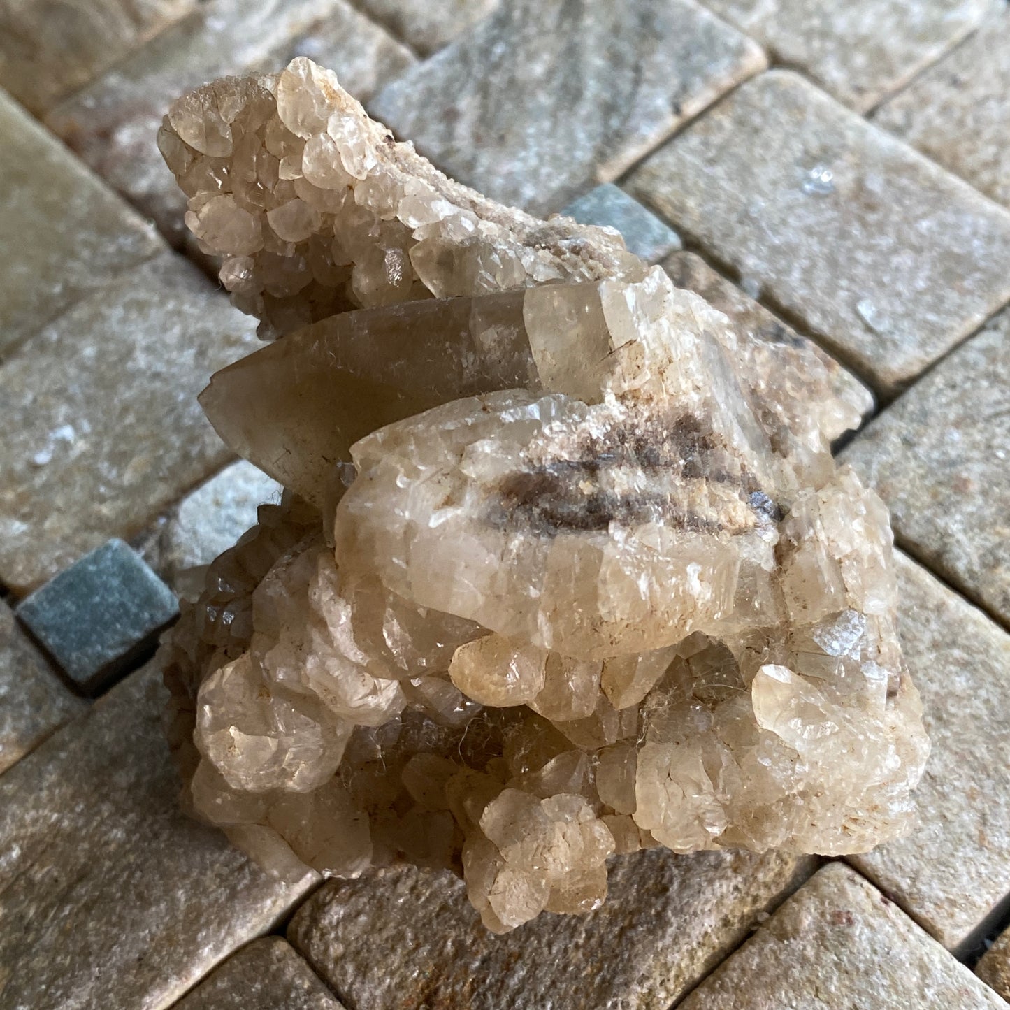 CALCITE - TON MAWR QUARRY, PENTYRCH, WALES. 90g MF2130