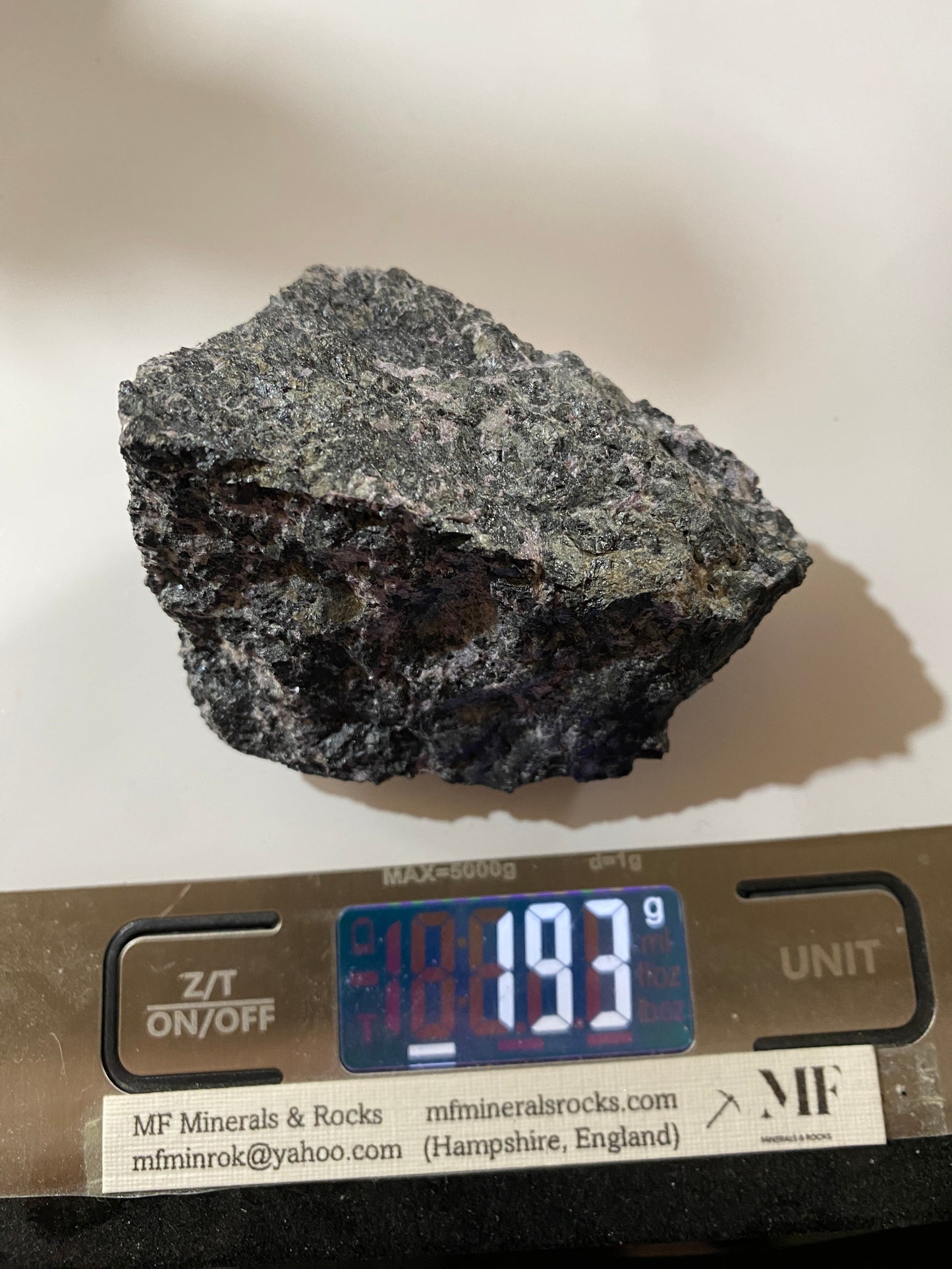 CHROMITE/KAMMERERITE : NIKKA VORD, UNST, SHETLAND, SCOTLAND 193g MF4844