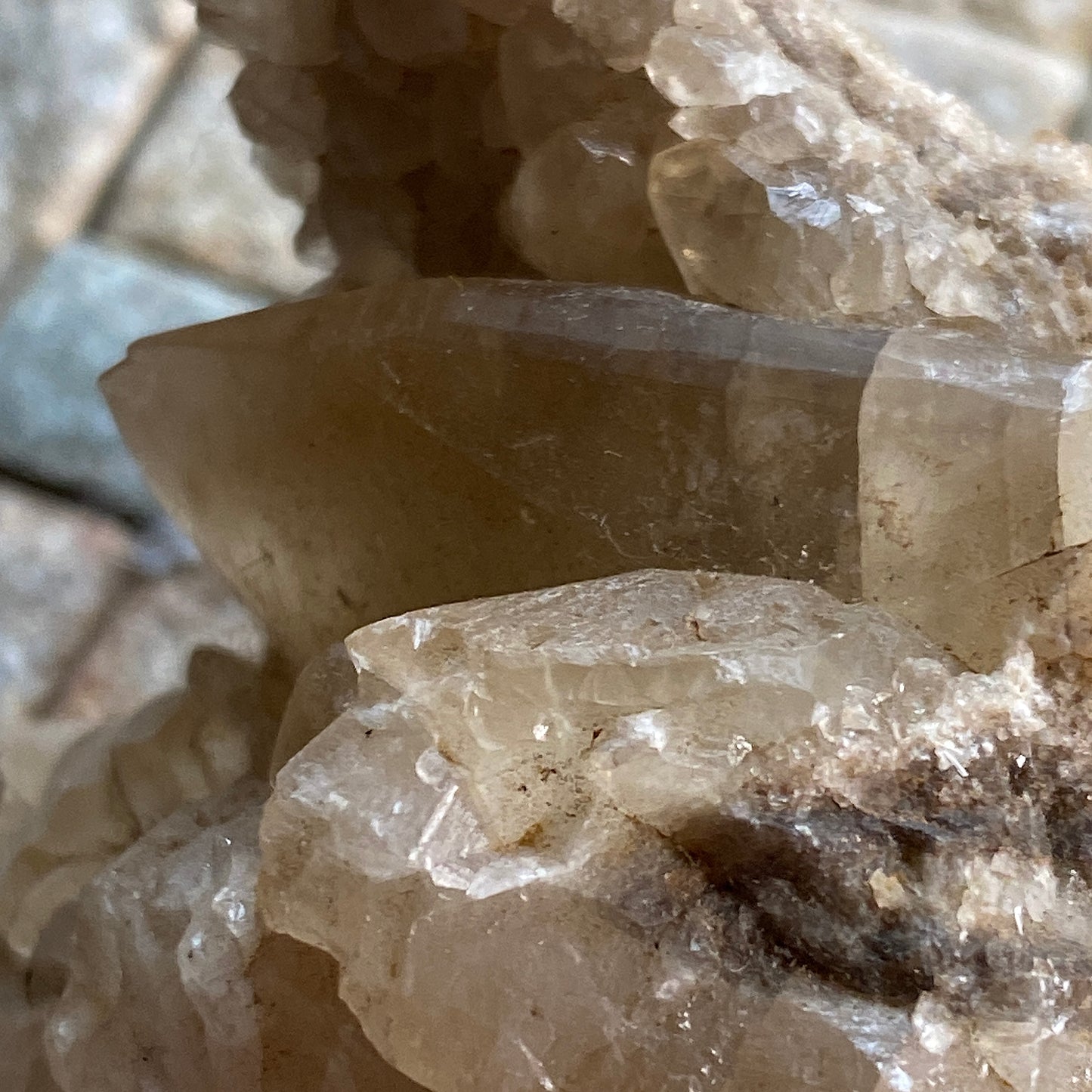 CALCITE - TON MAWR QUARRY, PENTYRCH, WALES. 90g MF2130