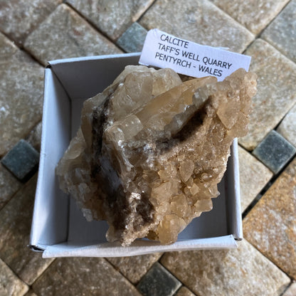 CALCITE - TON MAWR QUARRY, PENTYRCH, WALES. 90g MF2130