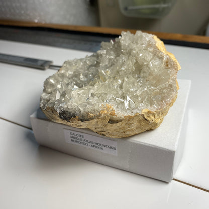 CALCITE - MIDDLE ATLAS MOUNTAINS,  DRAA-TAFILALET, MOROCCO. 360g. MF2124