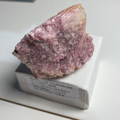 RUBELLITE TOURMALINE - STEWART MINE, PALA MINING DISTRICT, SAN DIEGO COUNTY, CALIFORNOIA, U.S.A.