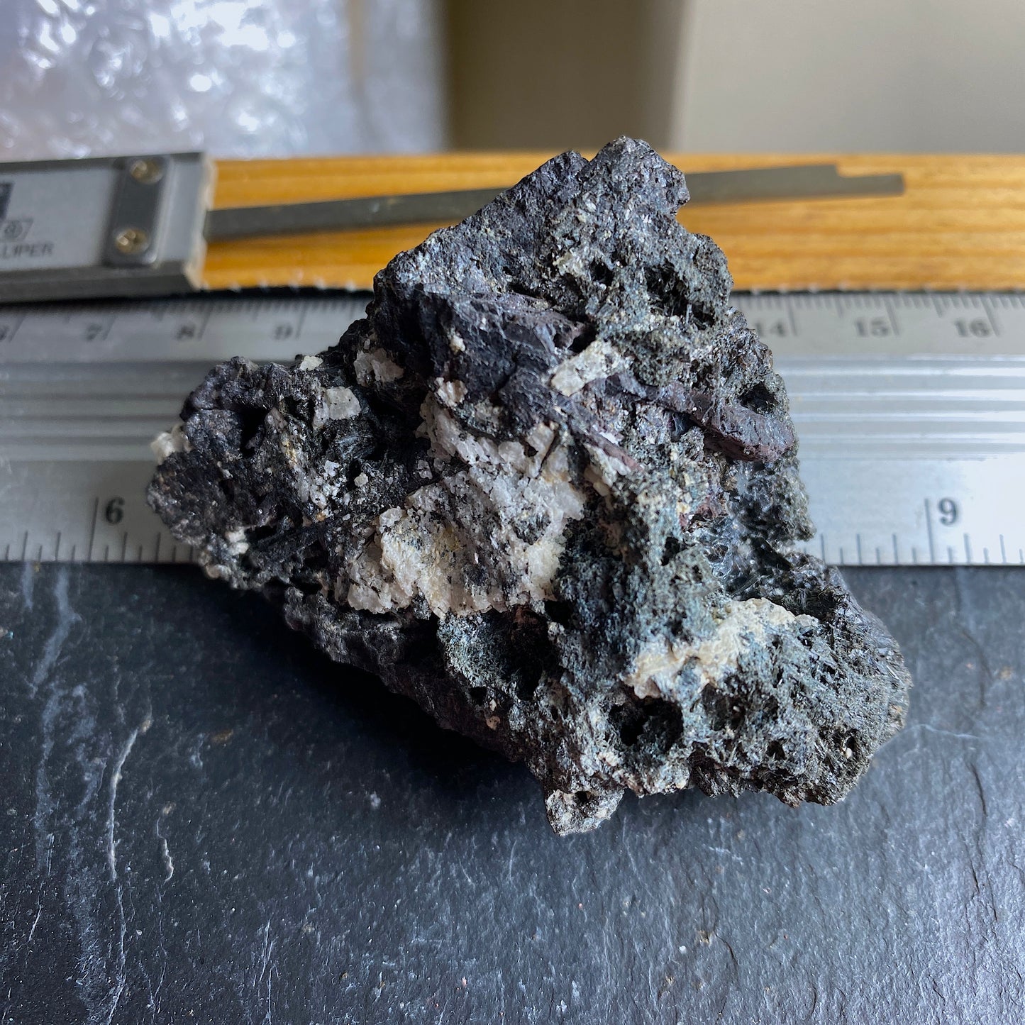 WOLFRAMITE WITH CASSITERITE, GOONBARROW, CORNWALL, ENGLAND 117g MF1577