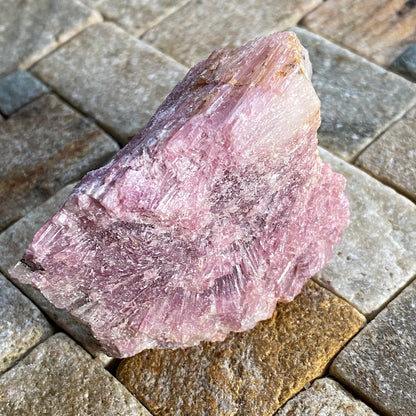 RUBELLITE TOURMALINE - STEWART MINE, PALA MINING DISTRICT, SAN DIEGO COUNTY, CALIFORNOIA, U.S.A.