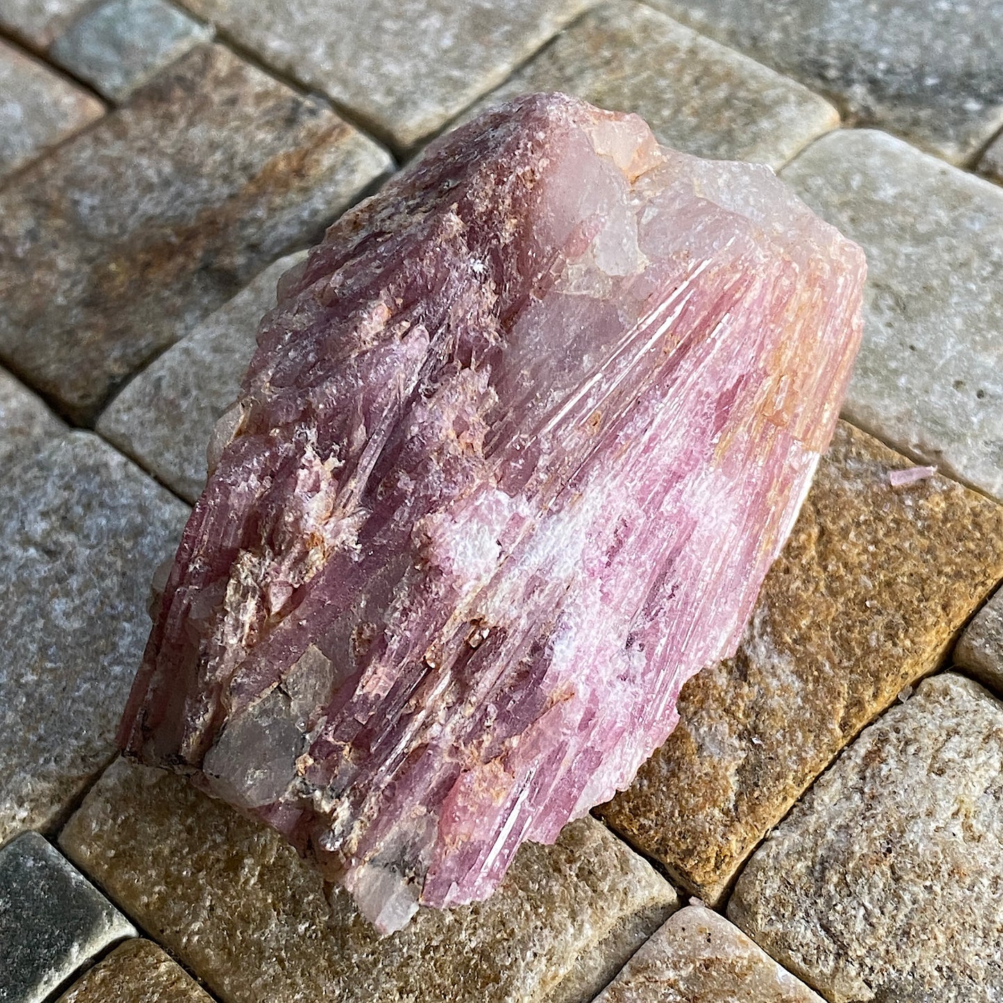 RUBELLITE TOURMALINE - STEWART MINE, PALA MINING DISTRICT, SAN DIEGO COUNTY, CALIFORNOIA, U.S.A.