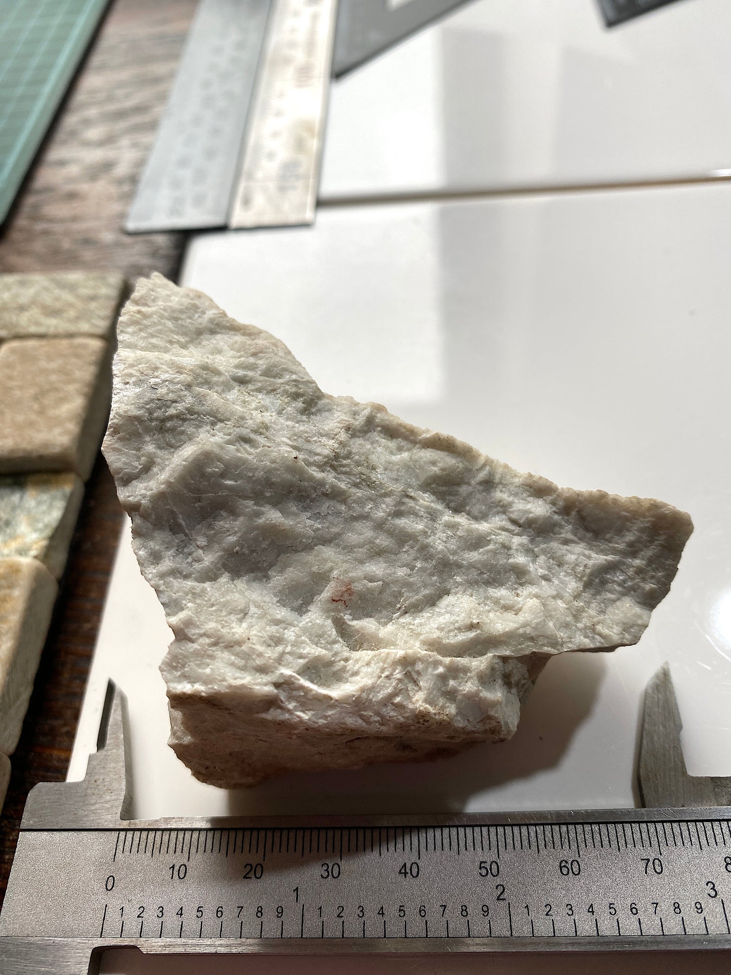 OLIGOCLASE FELDSPAR : GUDVANGEN, VESTLAND COUNTY, NORWAY 194g MF4850