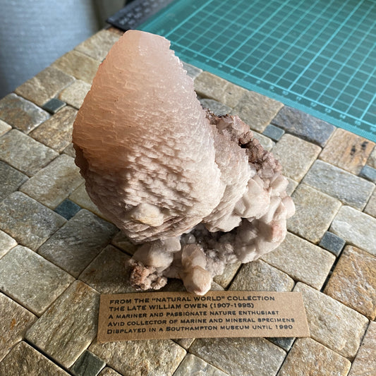 CALCITE IMPRESSIVE SPECIMEN - TAFF'S WELL, PENTYRCH, WALES. 462g. MF2128