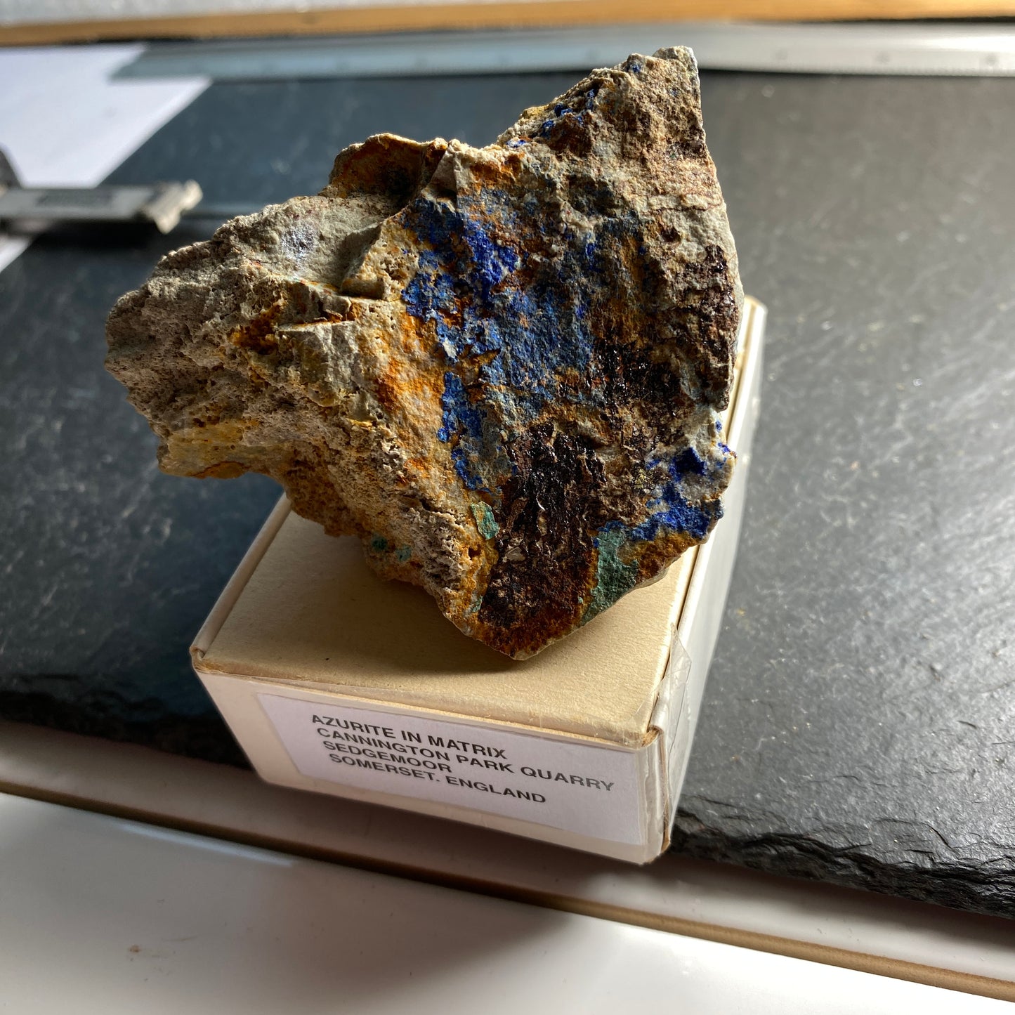 AZURITE ETC FROM CANNINGTON PARK QUARRY, SOMERSET, ENGLAND 130g MF1581