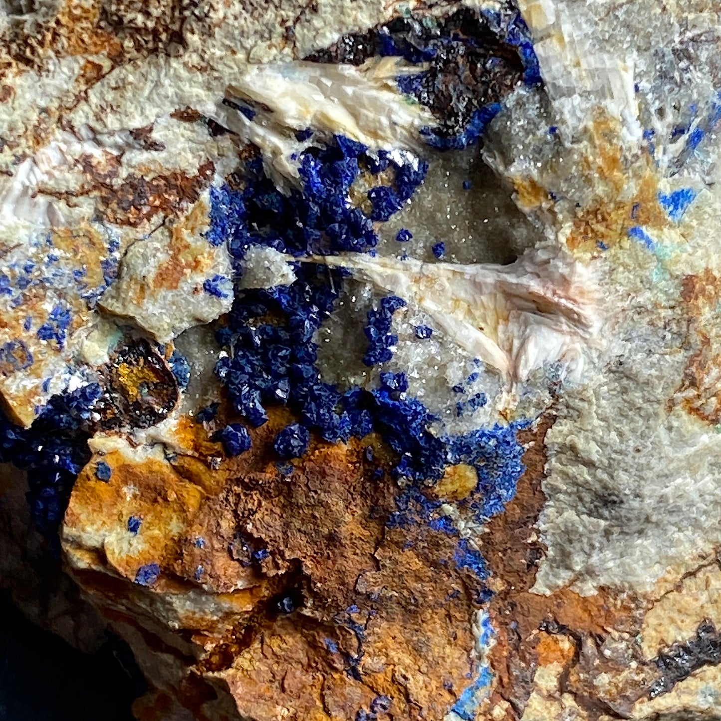 AZURITE ETC FROM CANNINGTON PARK QUARRY, SOMERSET, ENGLAND 130g MF1581