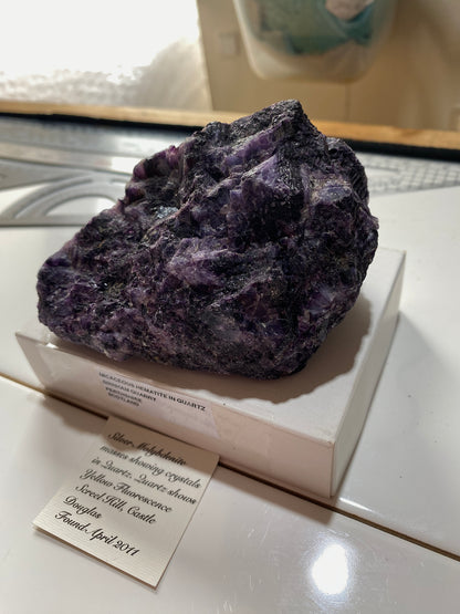 AMETHYST QUARTZ [ETC] : SCREEL HILL, CASTLE DOUGLAS, SCOTLAND  403g  MF4857