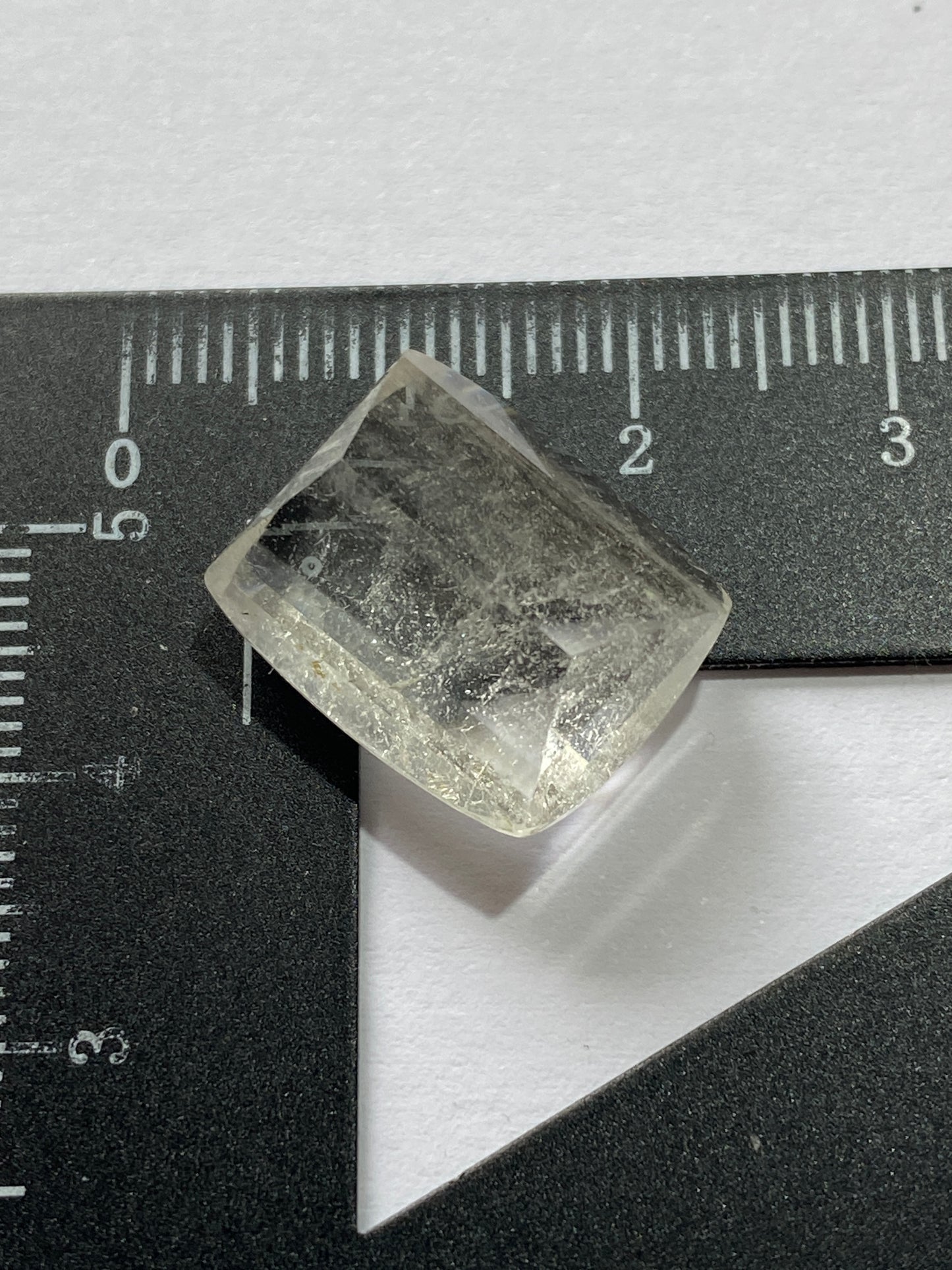 GOSHENITE BERYL GEMSTONE : ERONGO MOUNTAINS, NAMIBIA 14.60Ct MFG4849