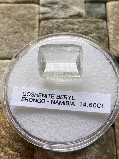 GOSHENITE BERYL GEMSTONE : ERONGO MOUNTAINS, NAMIBIA 14.60Ct MFG4849