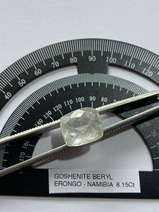 GOSHENITE BERYL NATURAL GEMSTONE : ERONGO MTS., NAMIBIA 8.15Ct. MFG4850