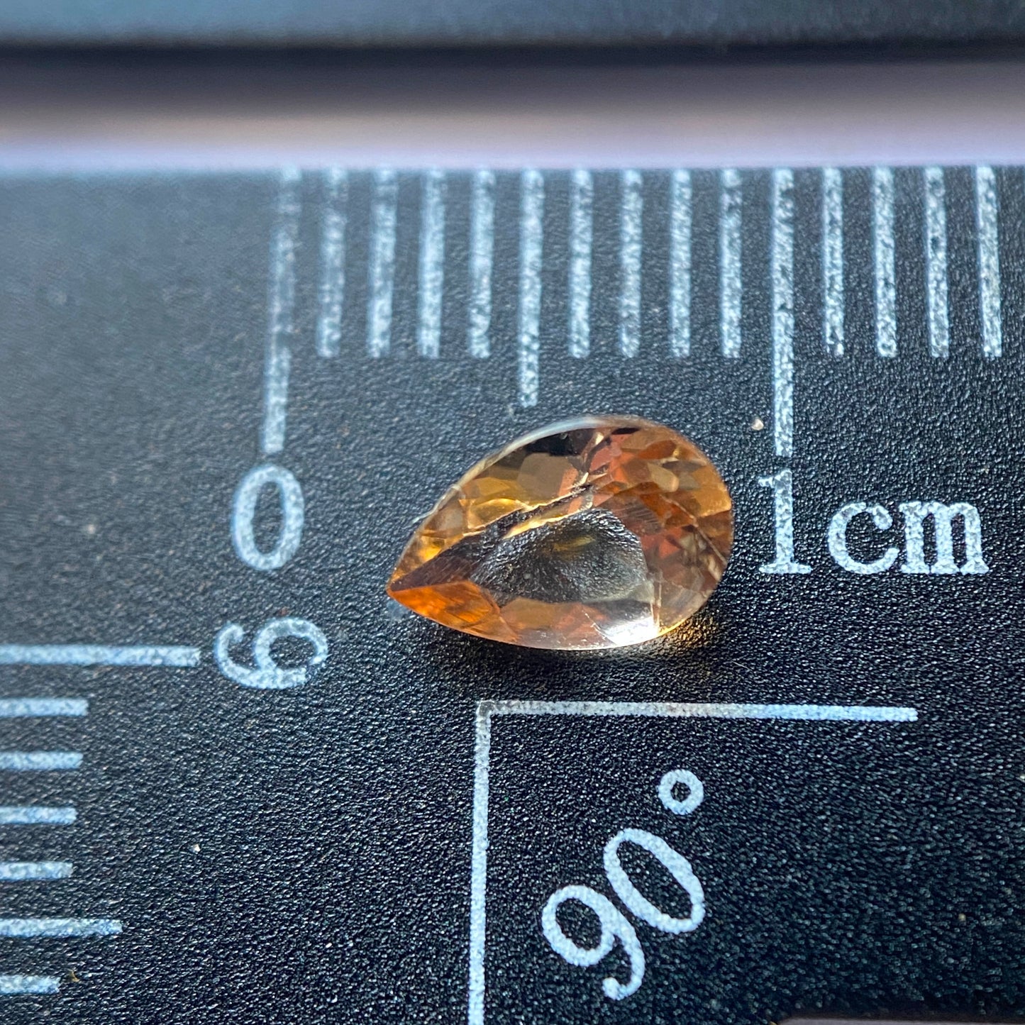AXINITE NATURAL GEMSTONE - RAKWANA, RATNAPURA, SRI LANKA 0.5Ct MFG3196