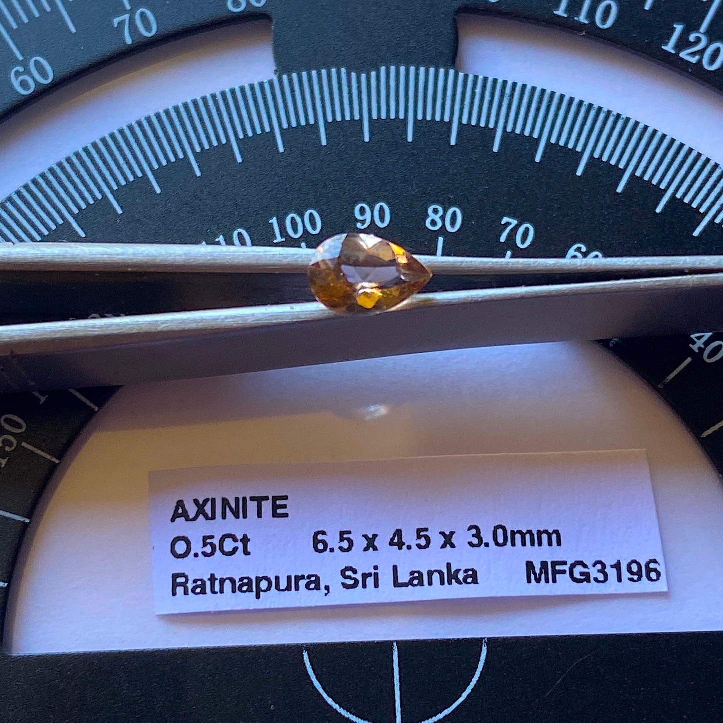 AXINITE NATURAL GEMSTONE - RAKWANA, RATNAPURA, SRI LANKA 0.5Ct MFG3196