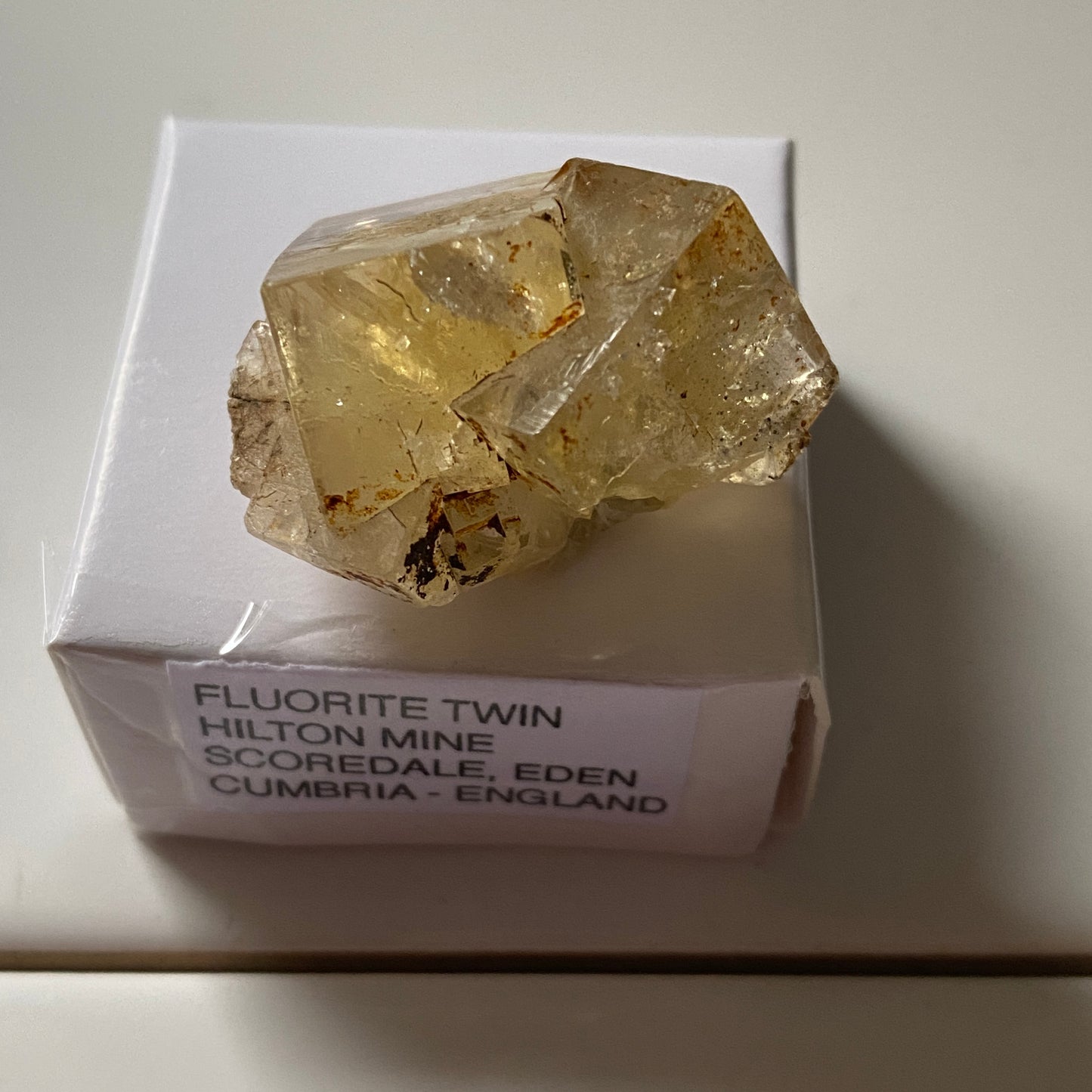 FLUORITE TWIN - HILTON MINE, SCORDALE, CUMBRIA. 18g MF2140