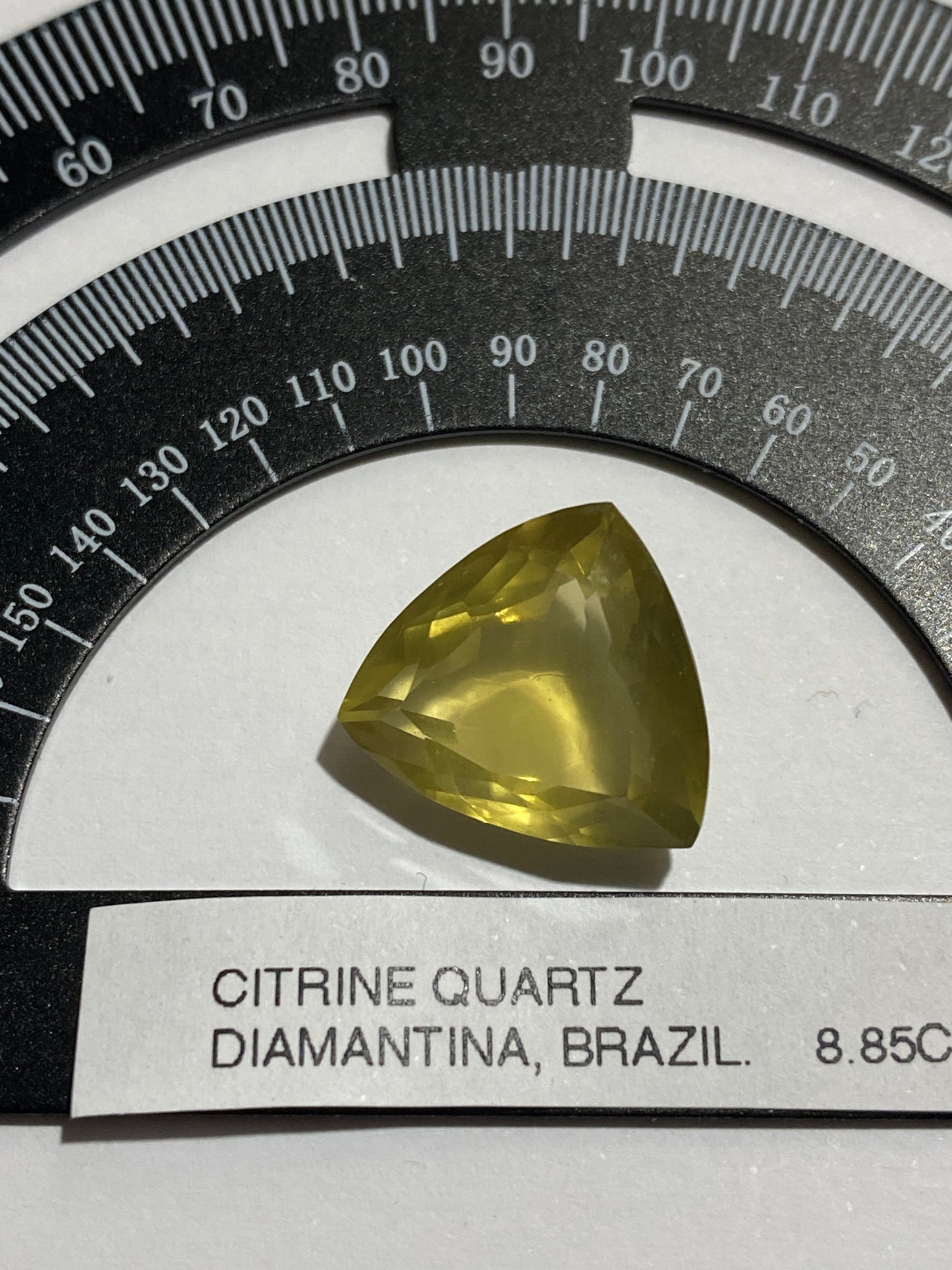 CITRINE QUARTZ NATURAL GEMSTONE : DIAMANTINA, BRAZIL 8.85Ct. MFG4857