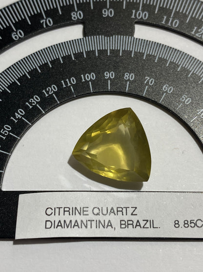CITRINE QUARTZ NATURAL GEMSTONE : DIAMANTINA, BRAZIL 8.85Ct. MFG4857