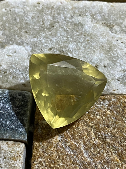 CITRINE QUARTZ NATURAL GEMSTONE : DIAMANTINA, BRAZIL 8.85Ct. MFG4857