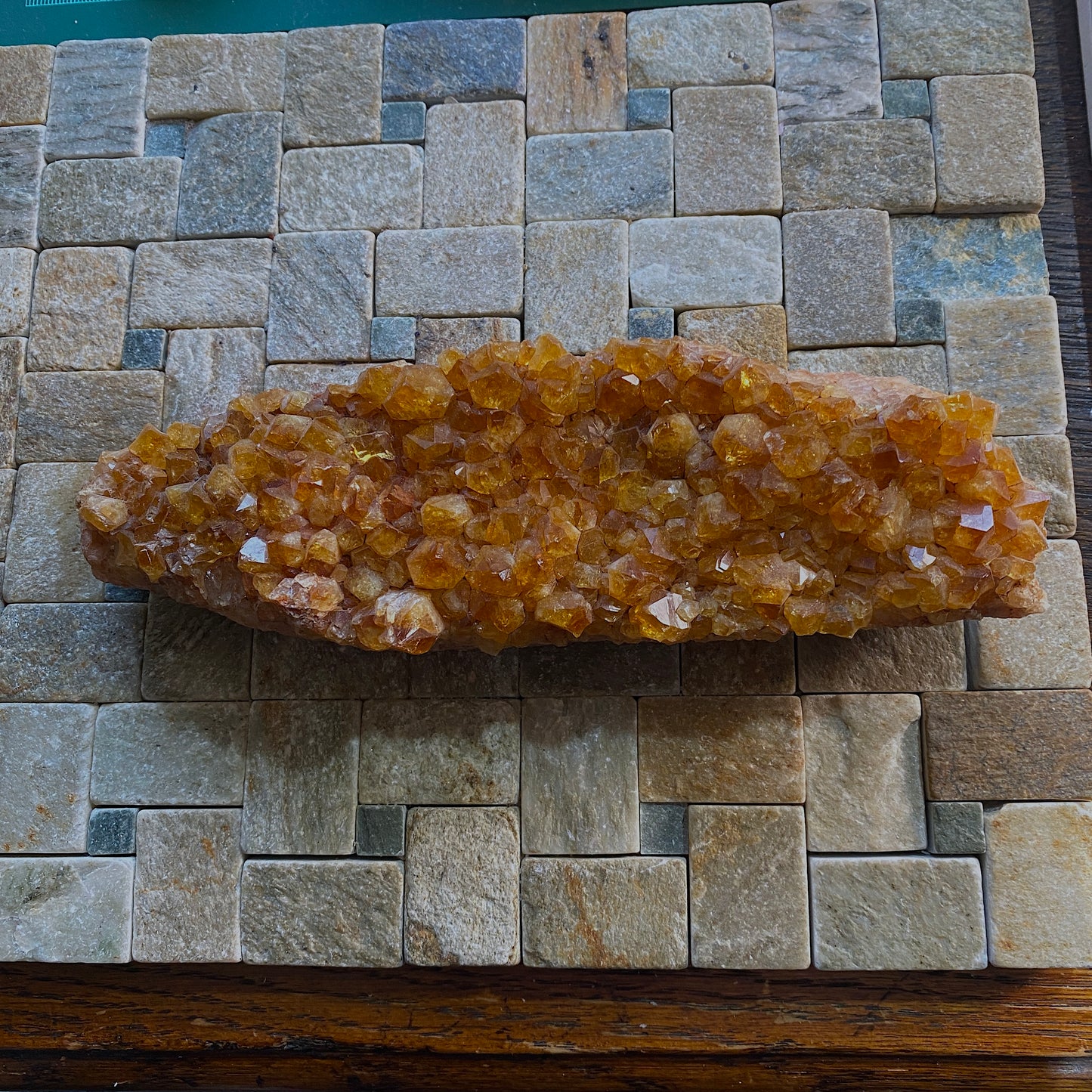 CITRINE QUARTZ LARGE SPECIMEN FROM IRAI, BRAZIL. 620g MF2144