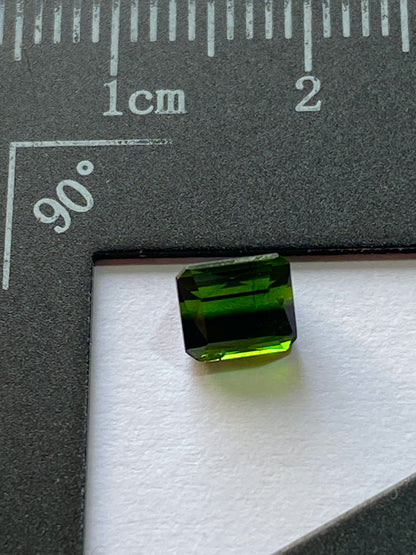 TOURMALINE NATURAL GEMSTONE : SANTA ROSA MINE, MINAS GERAIS, BRAZIL 1.00Ct MFG4861