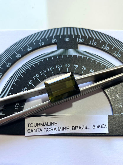 TOURMALINE NATURAL GEMSTONE : SANTA ROSA MINE, MINAS GERAIS, BRAZIL 8.40Ct MFG4862