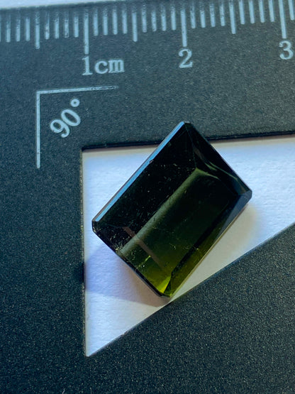 TOURMALINE NATURAL GEMSTONE : SANTA ROSA MINE, MINAS GERAIS, BRAZIL 8.40Ct MFG4862