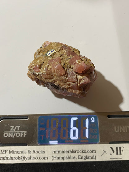 RHODOCHROSITE [ETC] : KARA-OBA, JAMBYL REGION, KAZAKHSTAN 61g MF4783