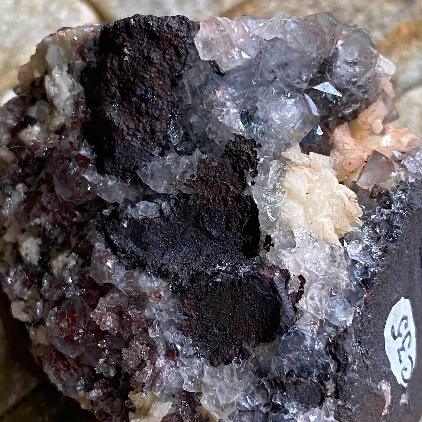 QUARTZ/HEMATITE - FLORENCE MINE, CUMBRIA, ENGLAND  95g. MF2153