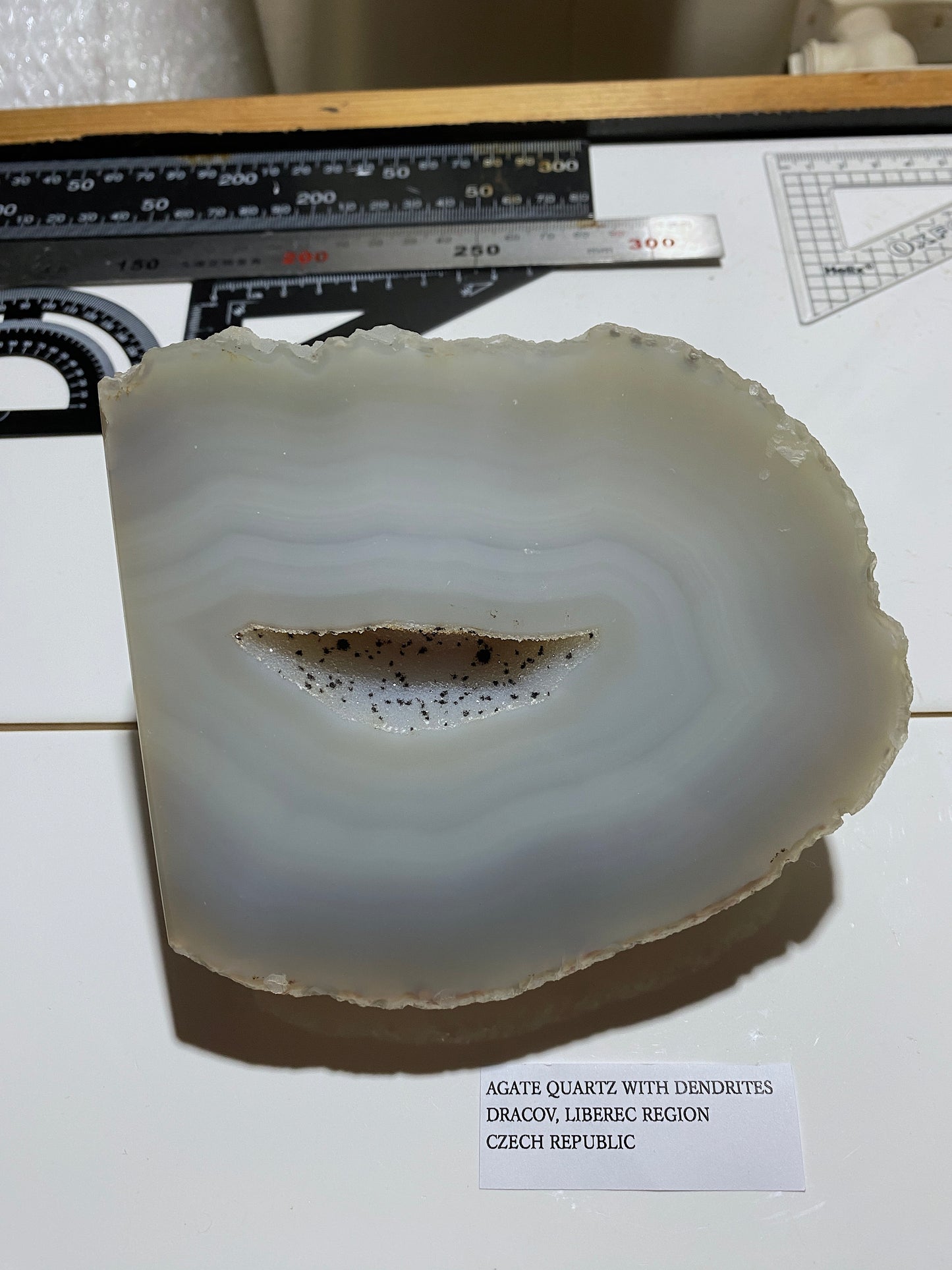 AGATE QUARTZ WITH DENDRITES : DRACOV, LIBEREC REGION, CZECH REPUBLIC 1195g MF4745